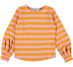 Rylee T-shirts & Tops